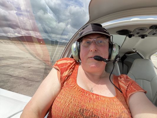 tall girl, tiy plane